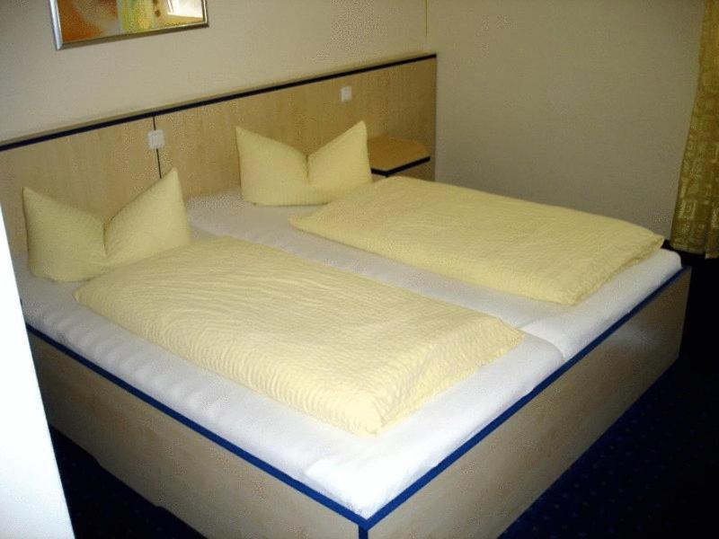 Hotel Papillon Lappersdorf  Oda fotoğraf